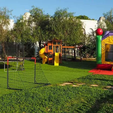 Montes De - 1bdr - 5 Min From The * אלבור