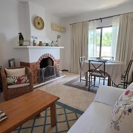 Ferienhaus - A 5min Da Alvor